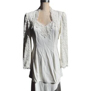 Vintage 1980s Jessica McClintock Bridal white lace long sleeve tiered dress M